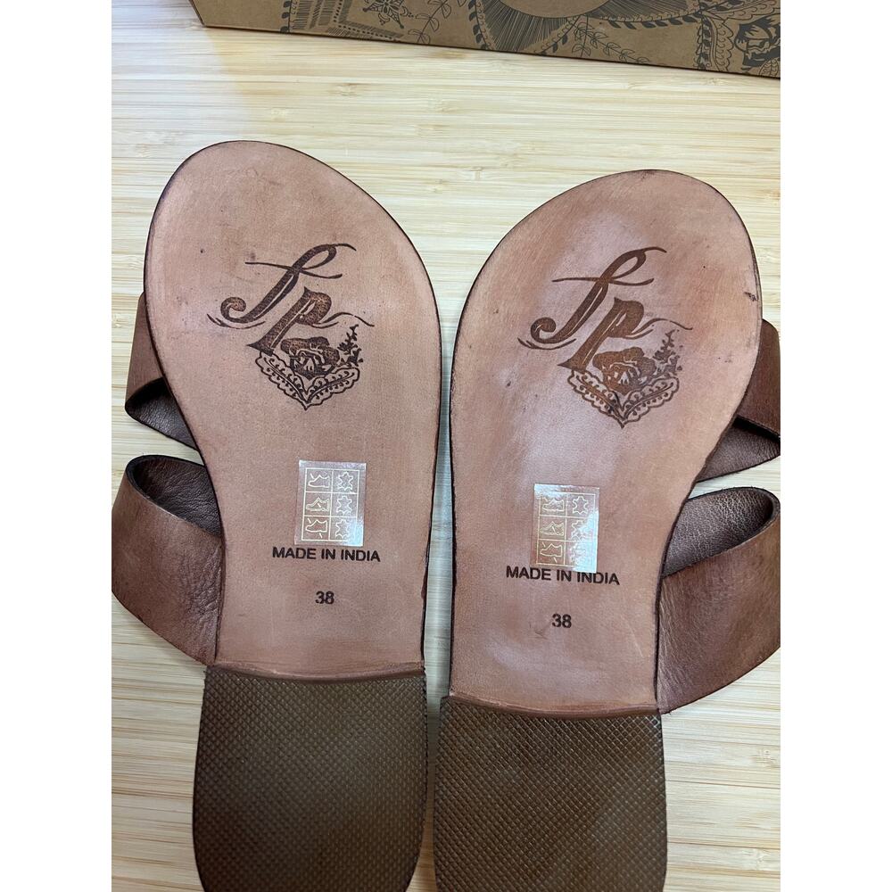 Free People US8/EU 38 Leather Abilene Top Loop Flat Sandal new - Picture 3 of 5
